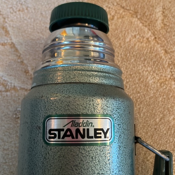 Aladdin Stanley Vintage Quart Green Thermos 1988 - Picture 2 of 9